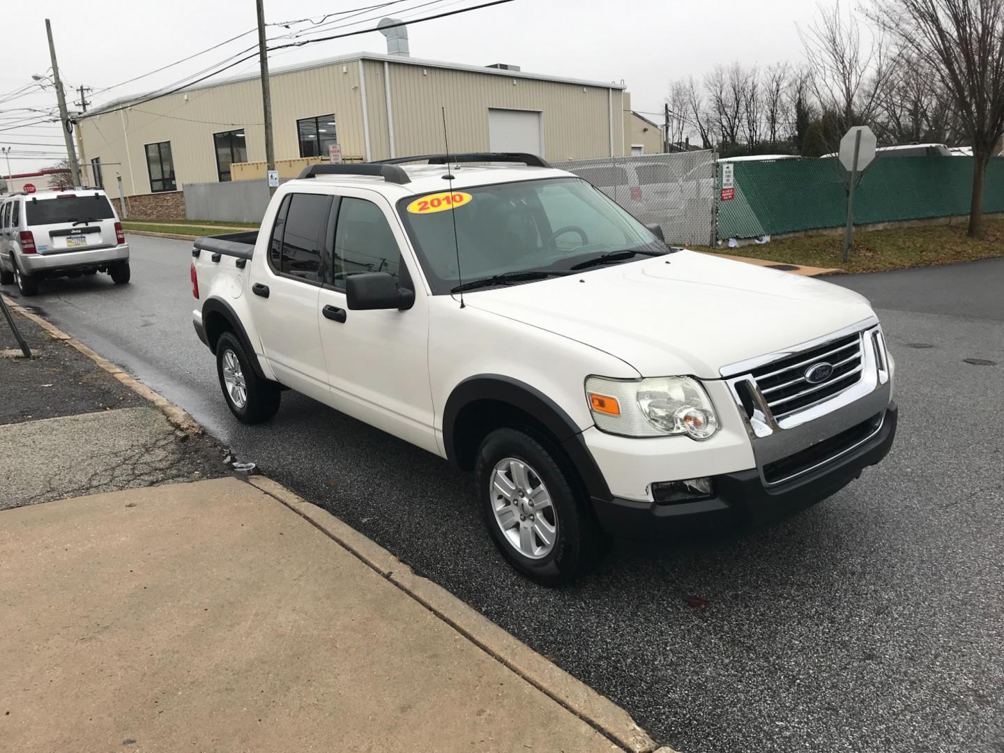 2010 White /Gray Ford Explorer Sport Trac XLT (1FMEU5BE9AU) with an 4.0 V6 engine, Automatic transmission, located at 577 Chester Pike, Prospect Park, PA, 19076, (610) 237-1015, 39.886154, -75.302338 - 2010 Ford Explorer Sport Trac XLT: Only 135k miles, 4x4, new PA inspection, SUPER clean, runs LIKE NEW! This vehicle comes inspected and has been given a bumper to bumper safety check. It is very clean, reliable, and well maintained. We offer a unique pay plan that is known for being the easiest - Photo#3